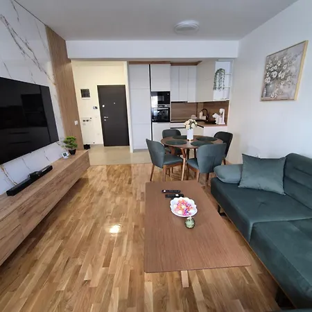 Premijum 5 Apartman *